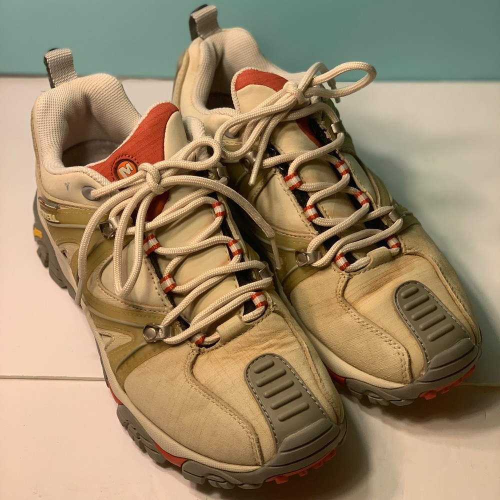 Merrell Continuum Walking/Hiking Shoe Women’s 8 Tan/Orange